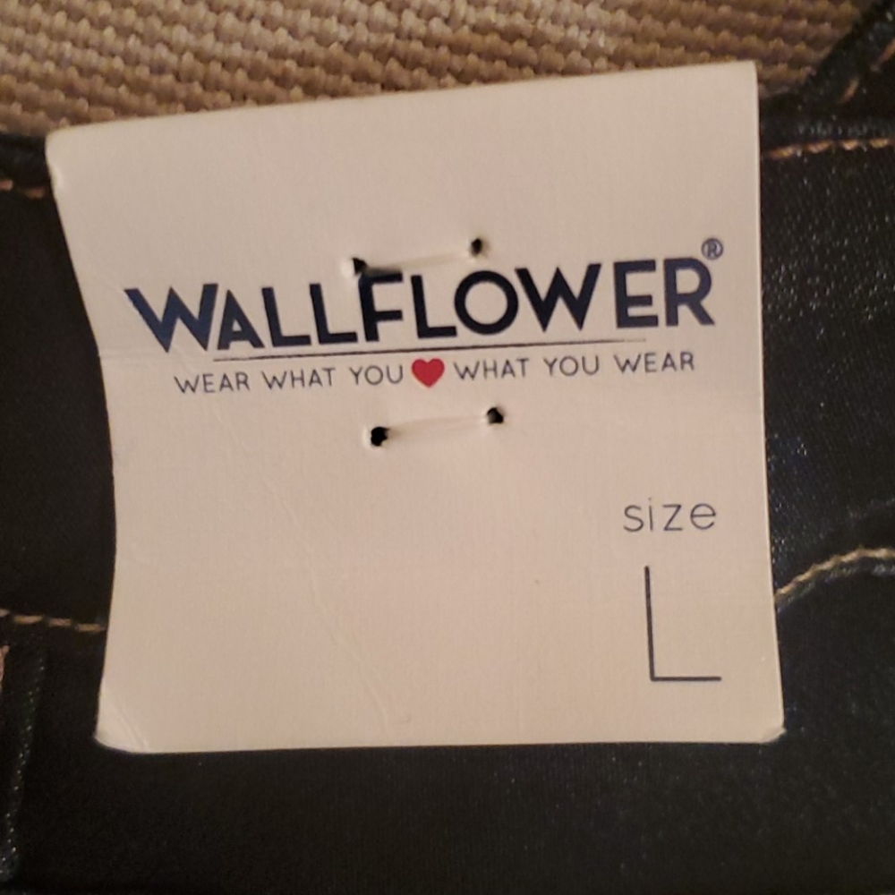 WALLFLOWER JEAN BIB OVERALLS - Picture 10 of 12